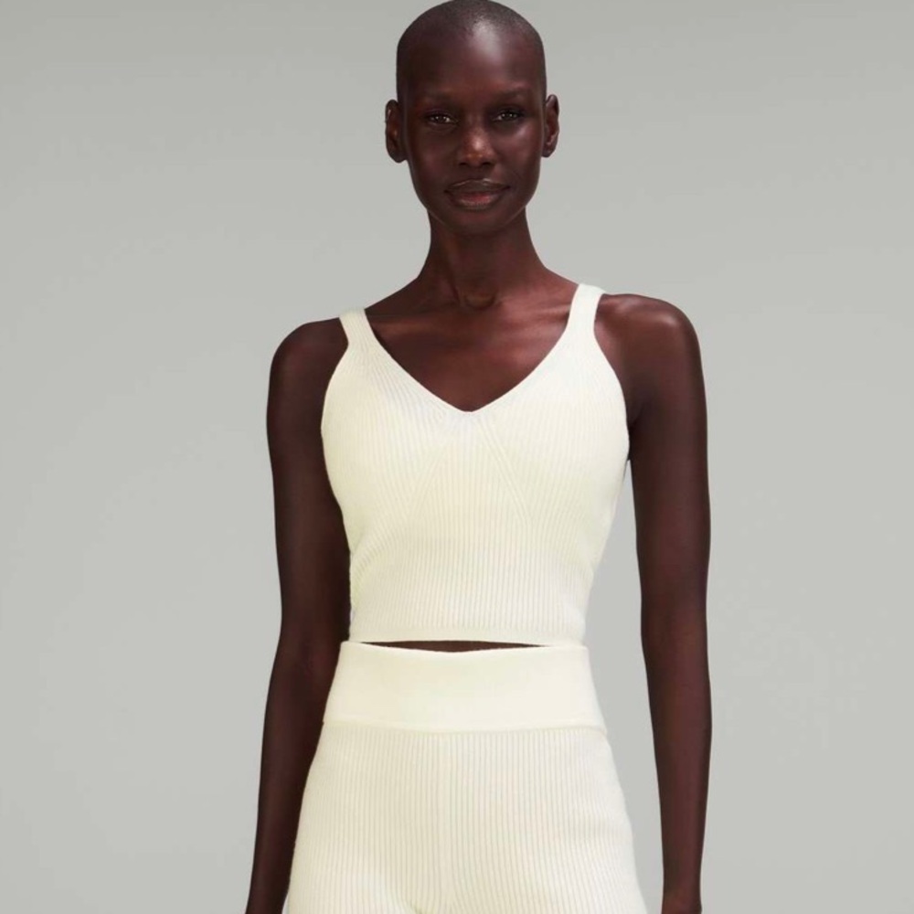 Lululemon Ribbed Knit Cropped Tank Top
Lemon Sorbet